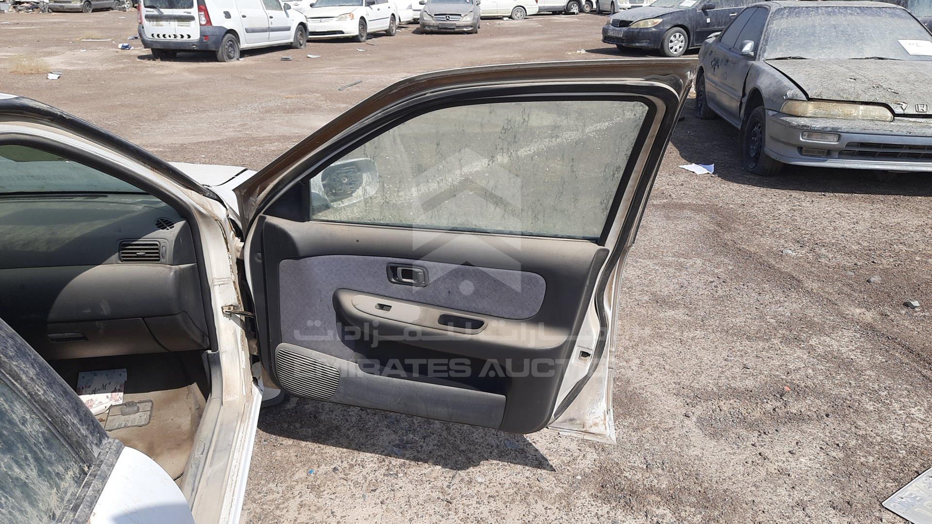 1998 NISSAN SUNNY VIN: JN1BDAB14Z0329150