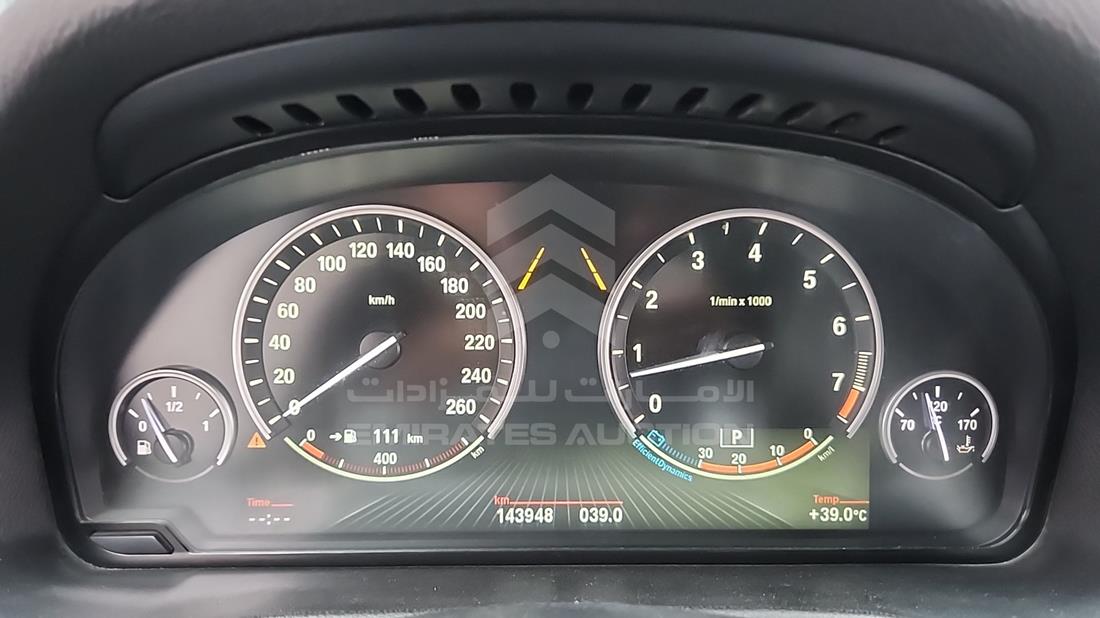 2015 BMW X4 — Speedometer & RPM Gauges — Photo 17