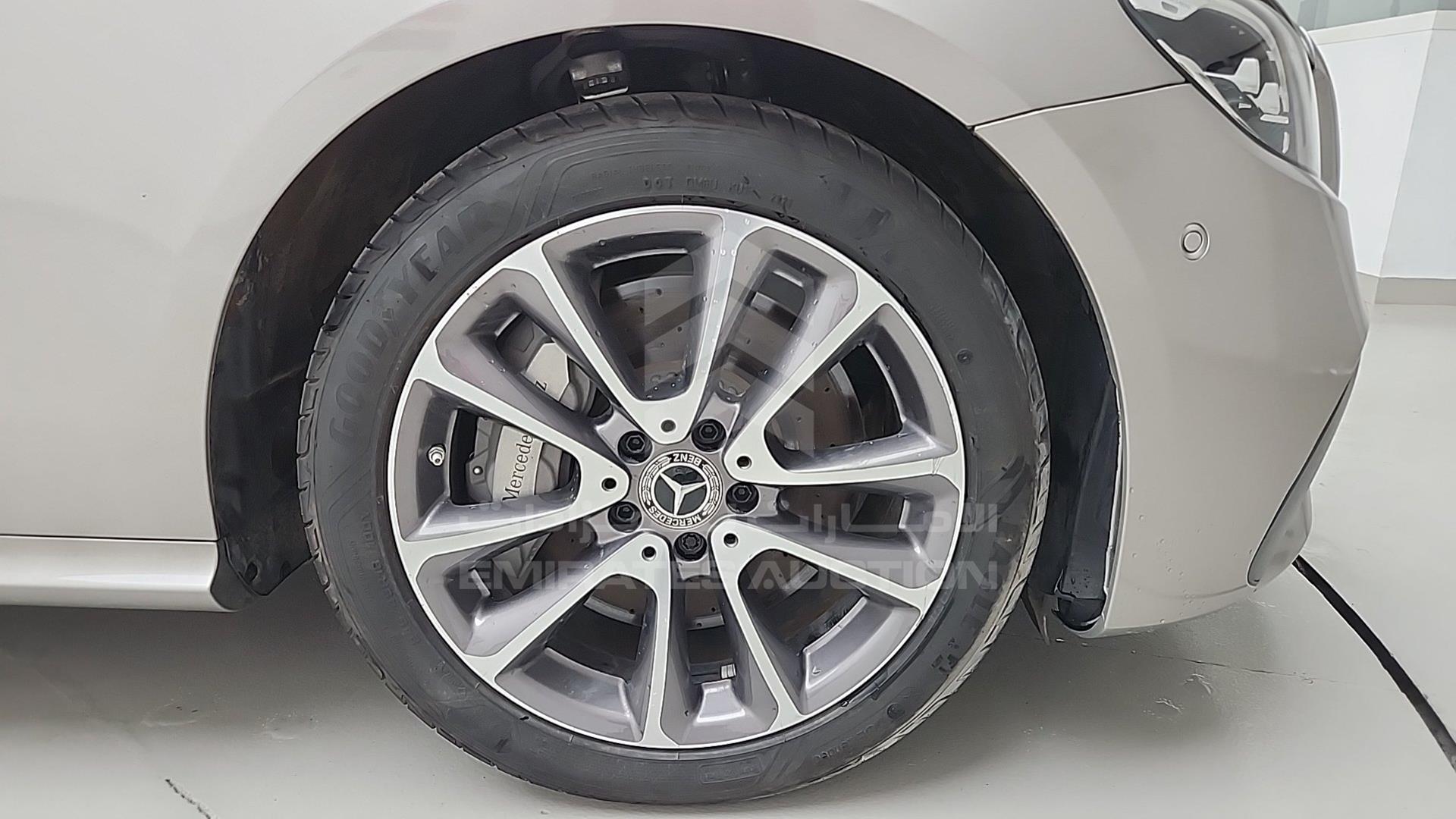 2022 MERCEDES E 450 VIN: W1K1J5JB7NF176617