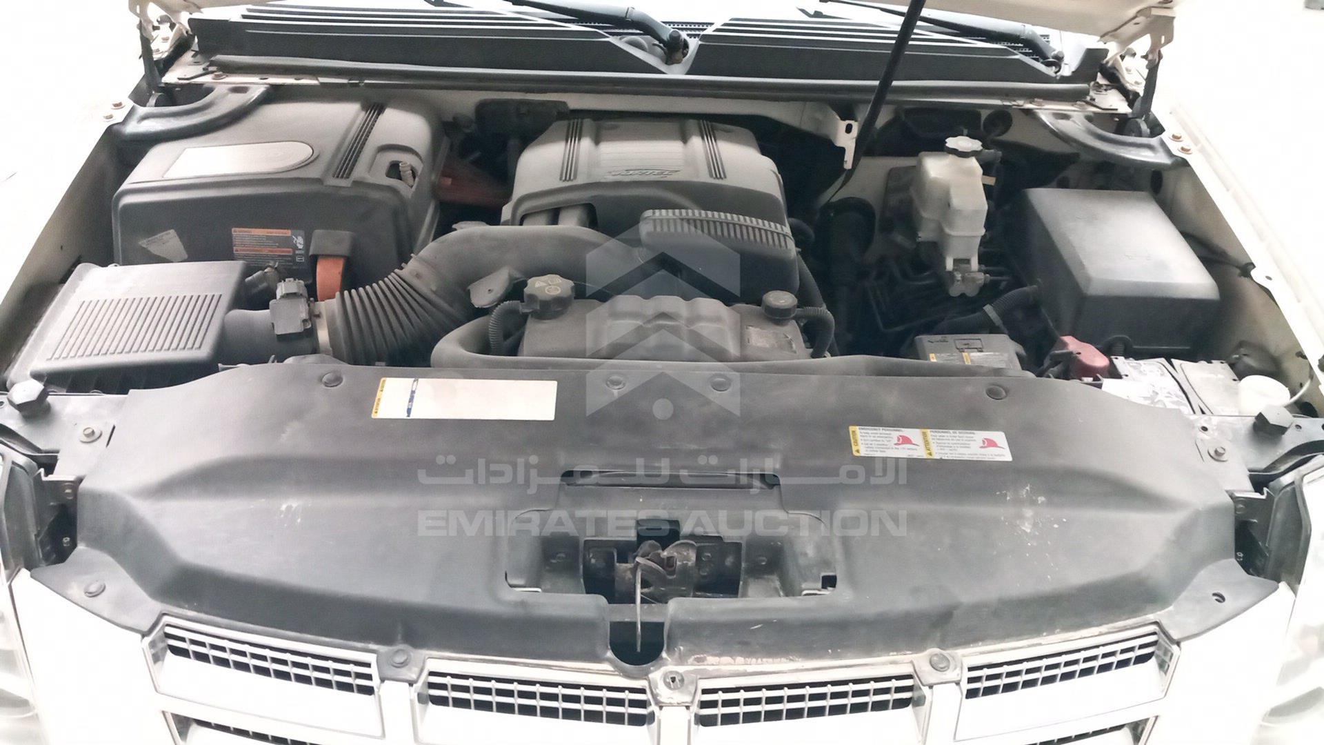2011 CADILLAC ESCALADE VIN: 1GYS3EEJ1BR157902
