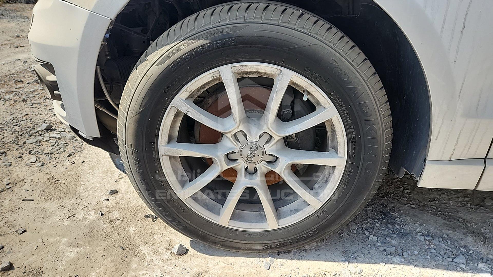 2013 AUDI Q5 VIN: WAUCFC8R8DA009607