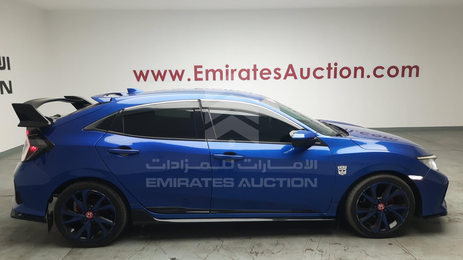 2017 HONDA CIVIC VIN: SHHFK7H44HU211587