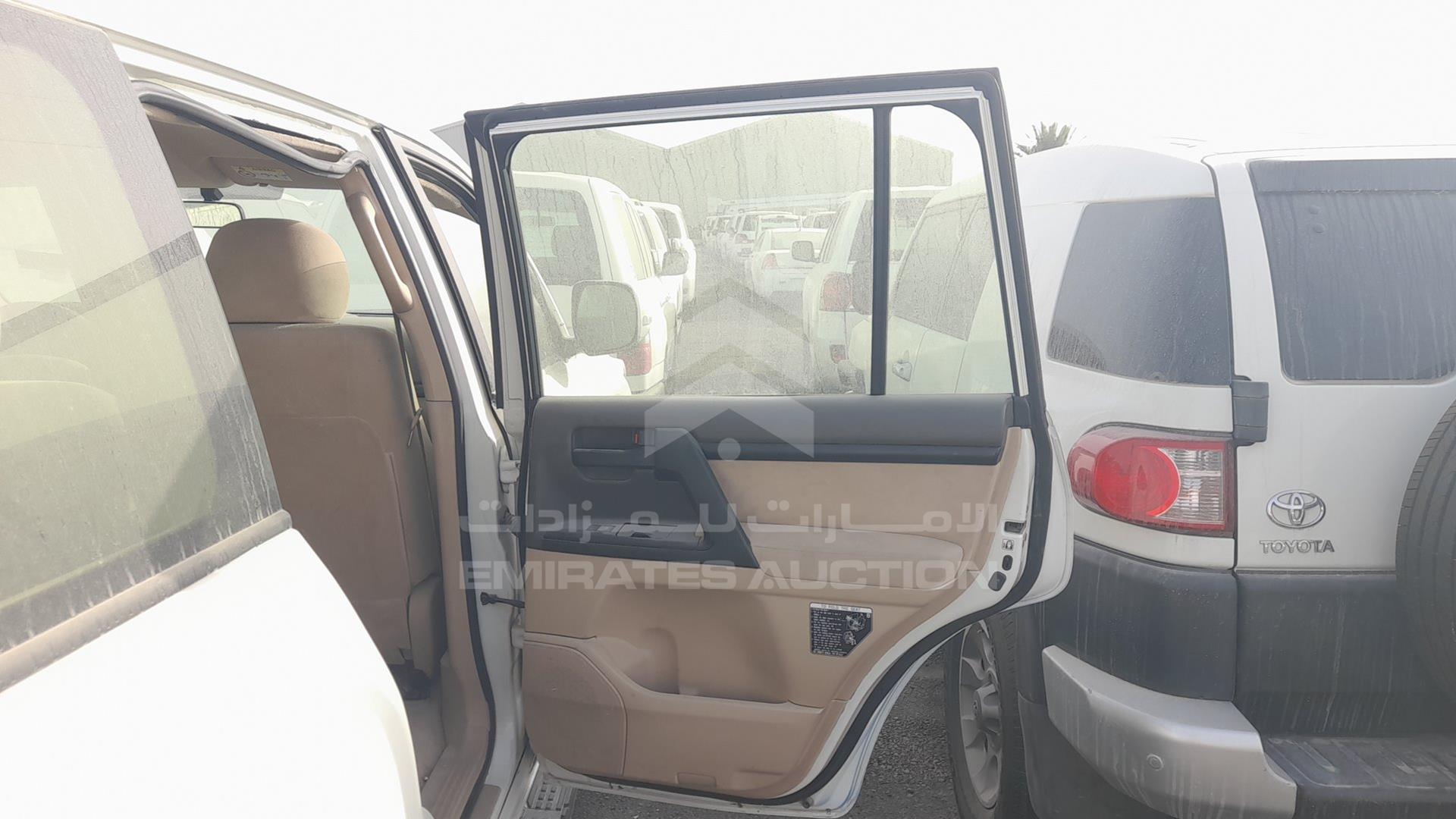 2014 TOYOTA LAND CRUISER VIN: JTMDU09J1E5082266