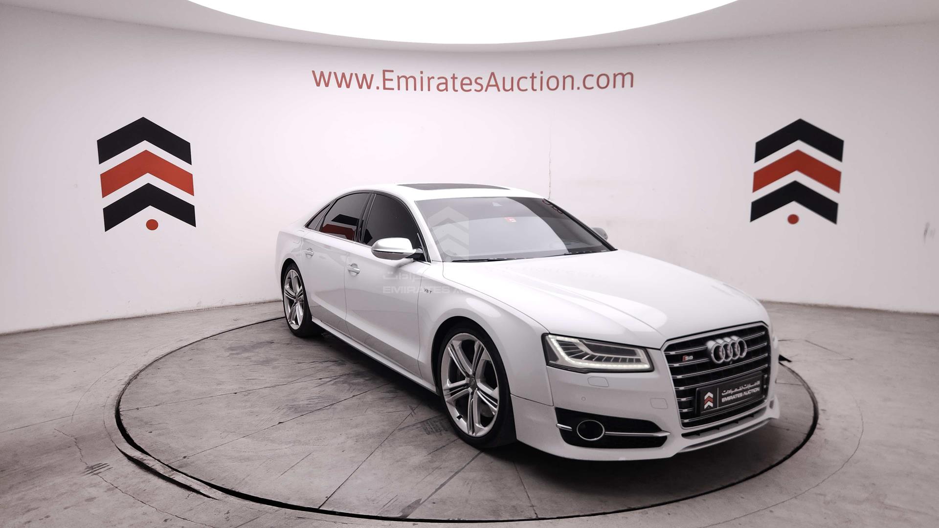 2016 AUDI S8 VIN: WAUG2BFD4GN000253