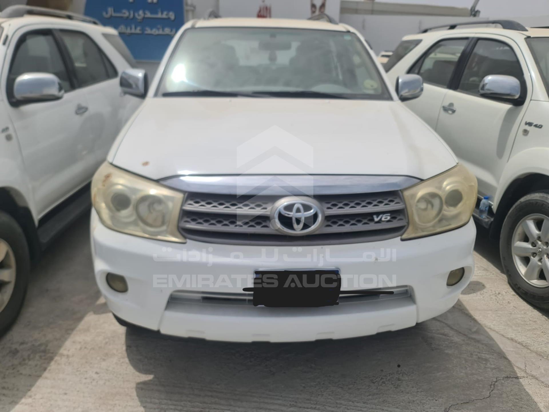 2009 TOYOTA FORTUNER VIN: MHFYU59G097009908
