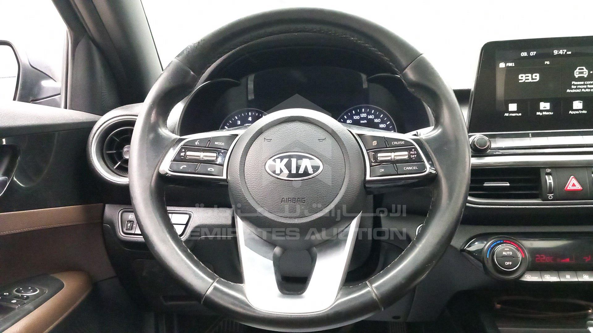2020 KIA CERATO VIN: KNAF34167L5866892