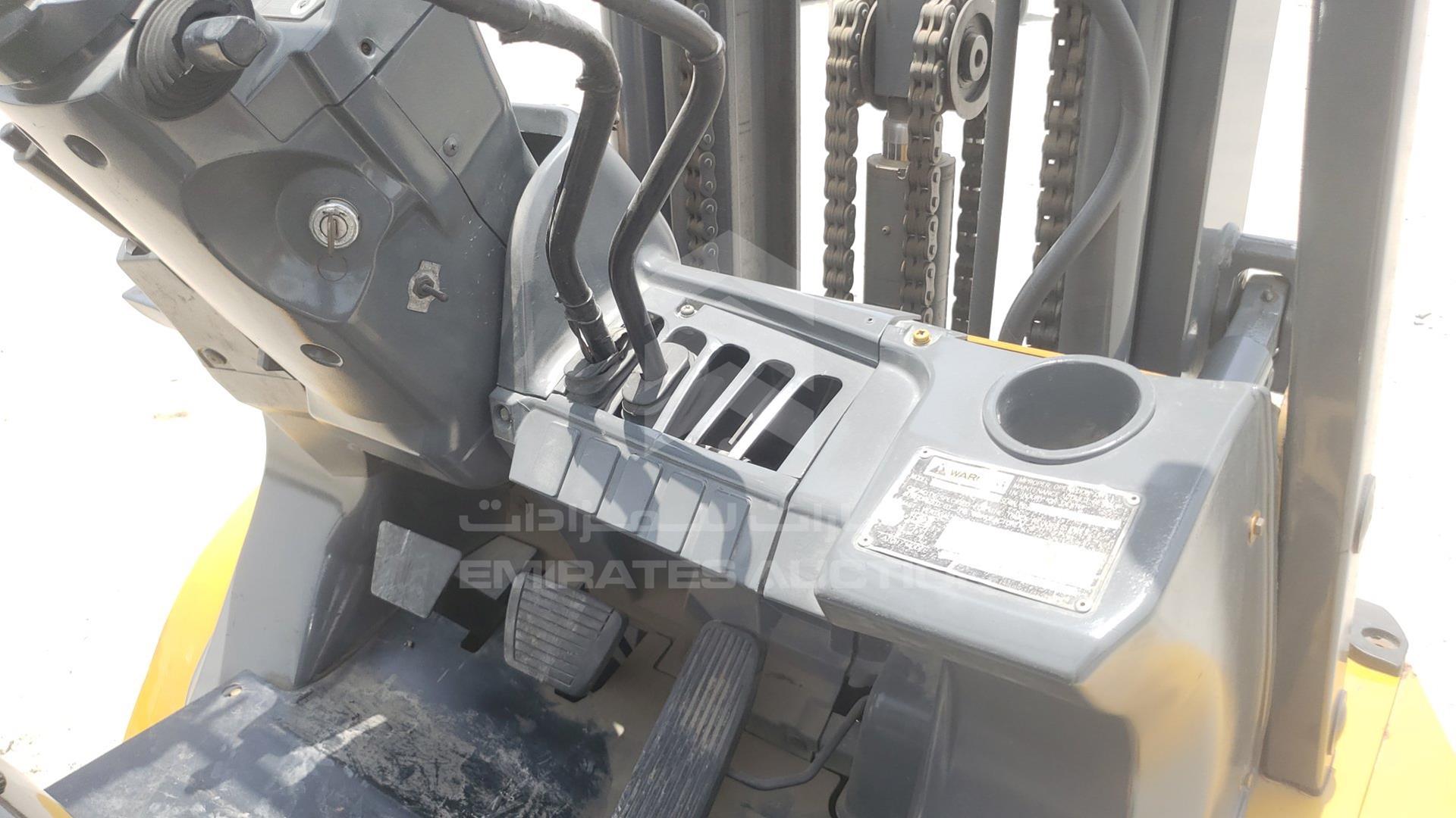 2010 CATERPILLAR DP30NT VIN: T14E11735