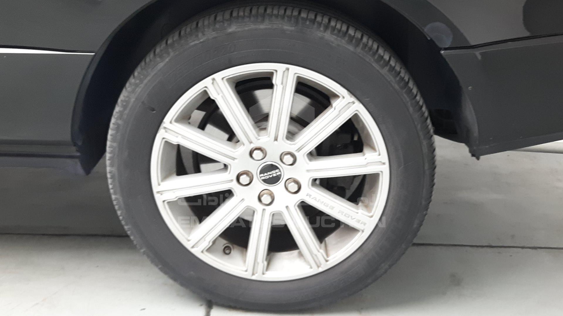 2012 RANGE ROVER VOGUE VIN: SALMF1E47CA392175