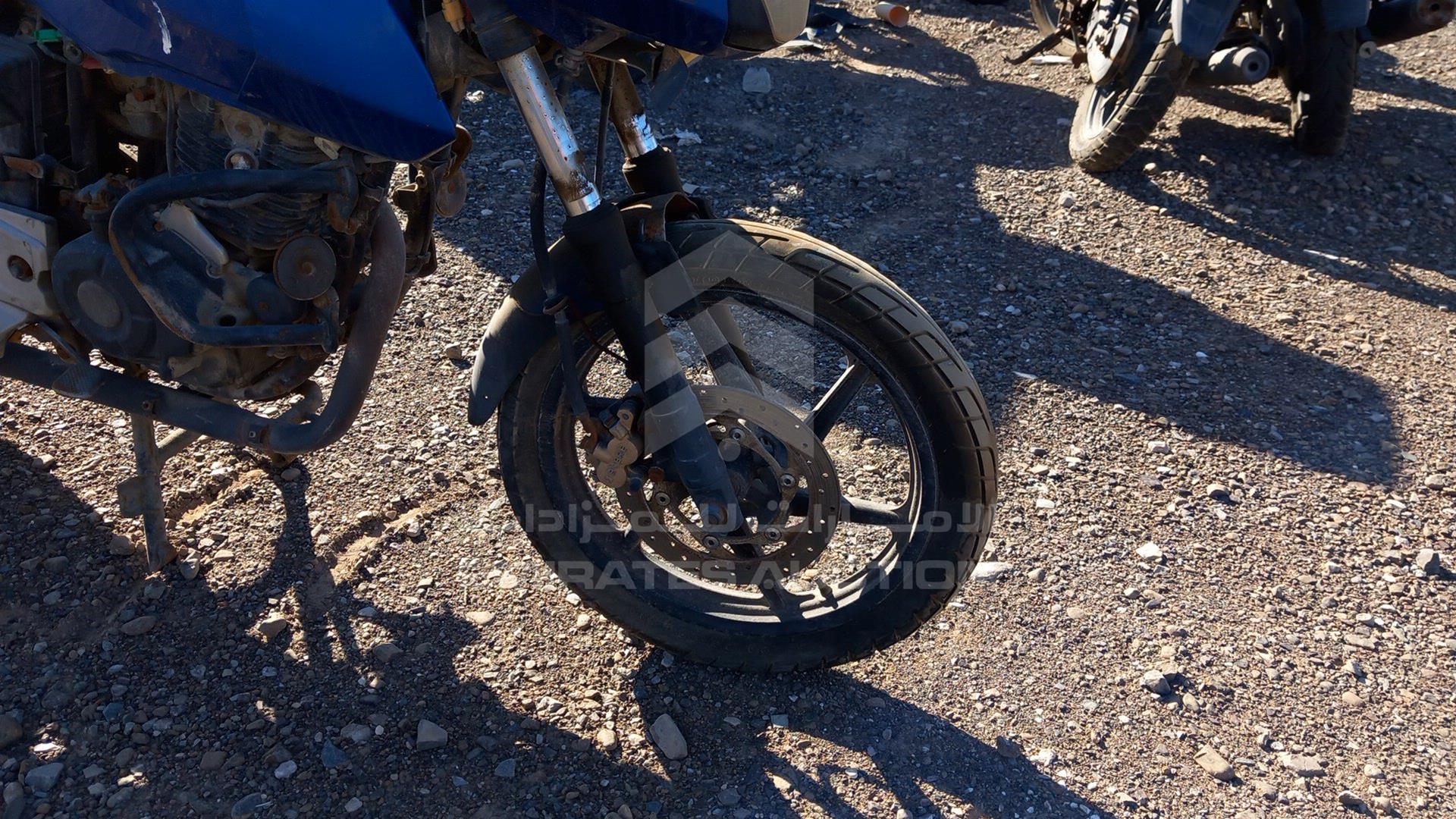 2011 BAJAJ PULSAR 180CC VIN: MD2DHDJZZUCE35215