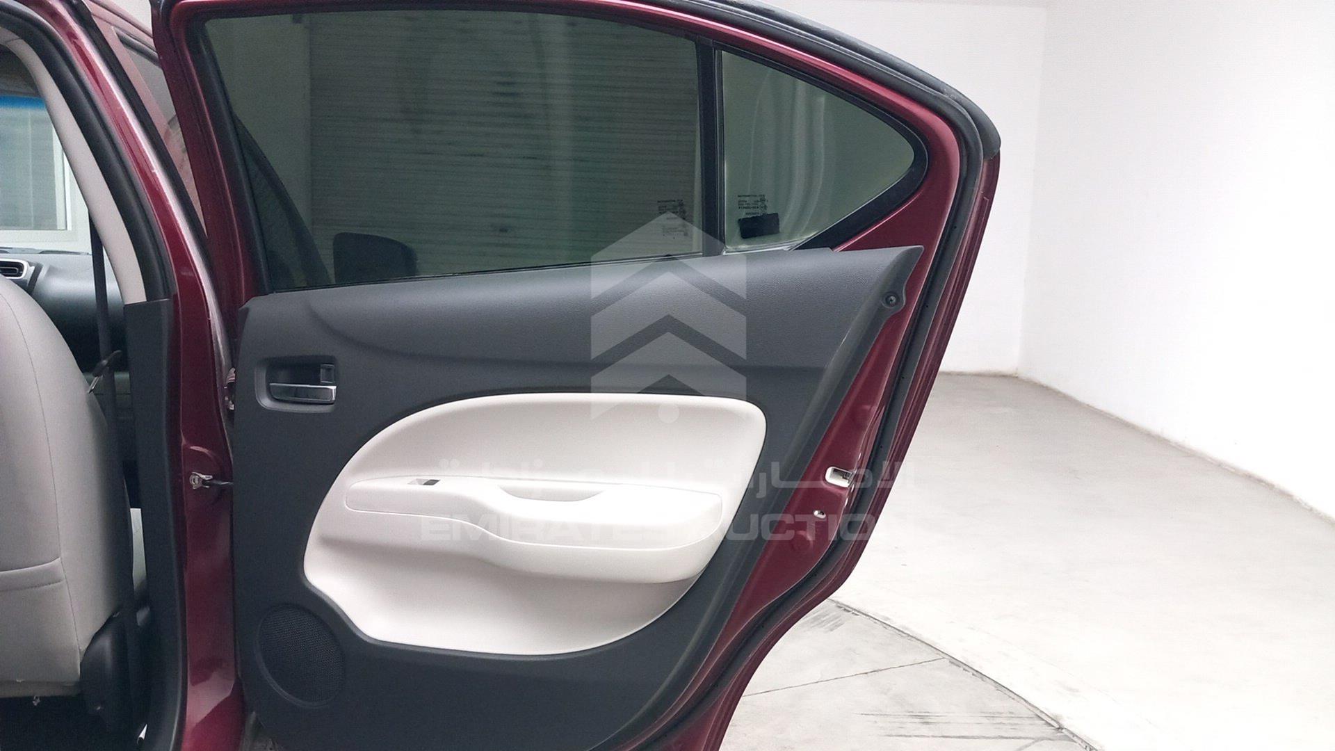 2019 MITSUBISHI ATTRAGE VIN: MMDAF26J2KH005852