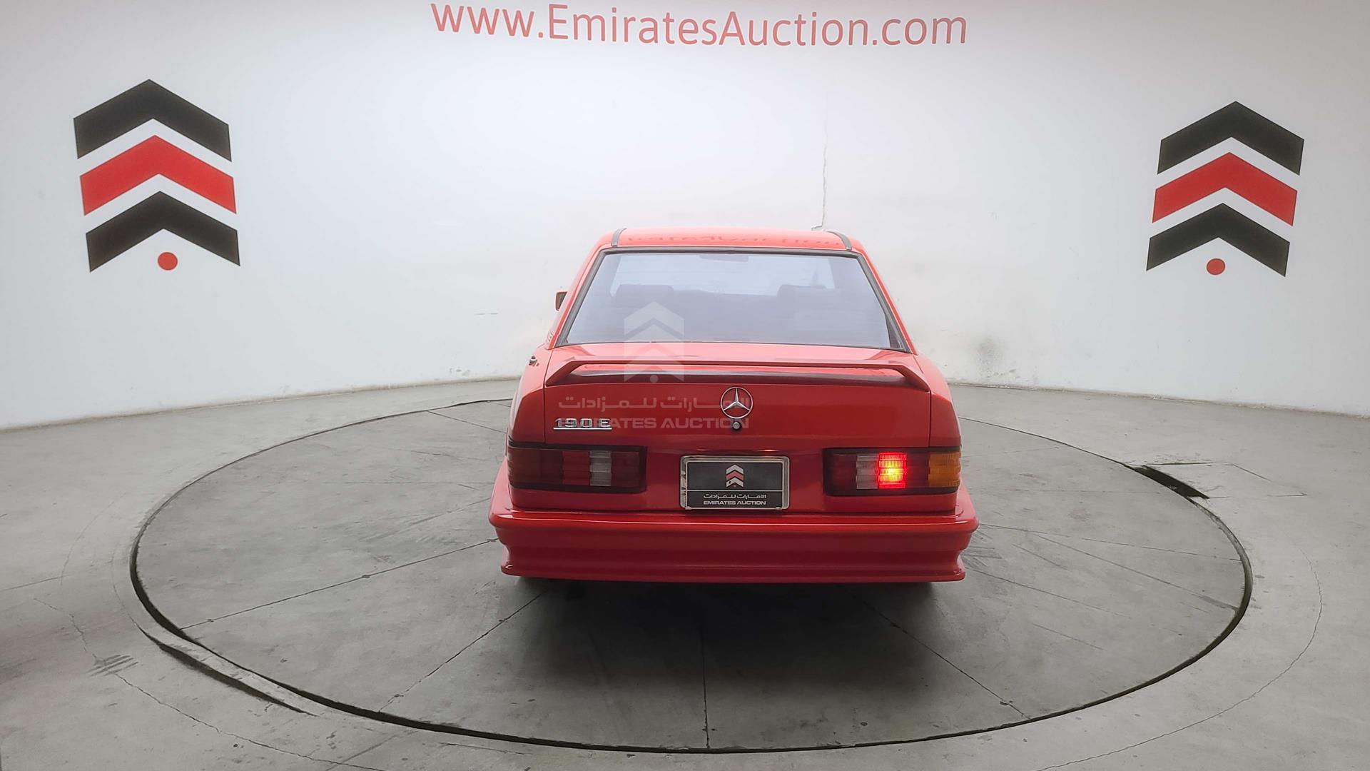 1988 MERCEDES E 190 VIN: WDB2010241F297665