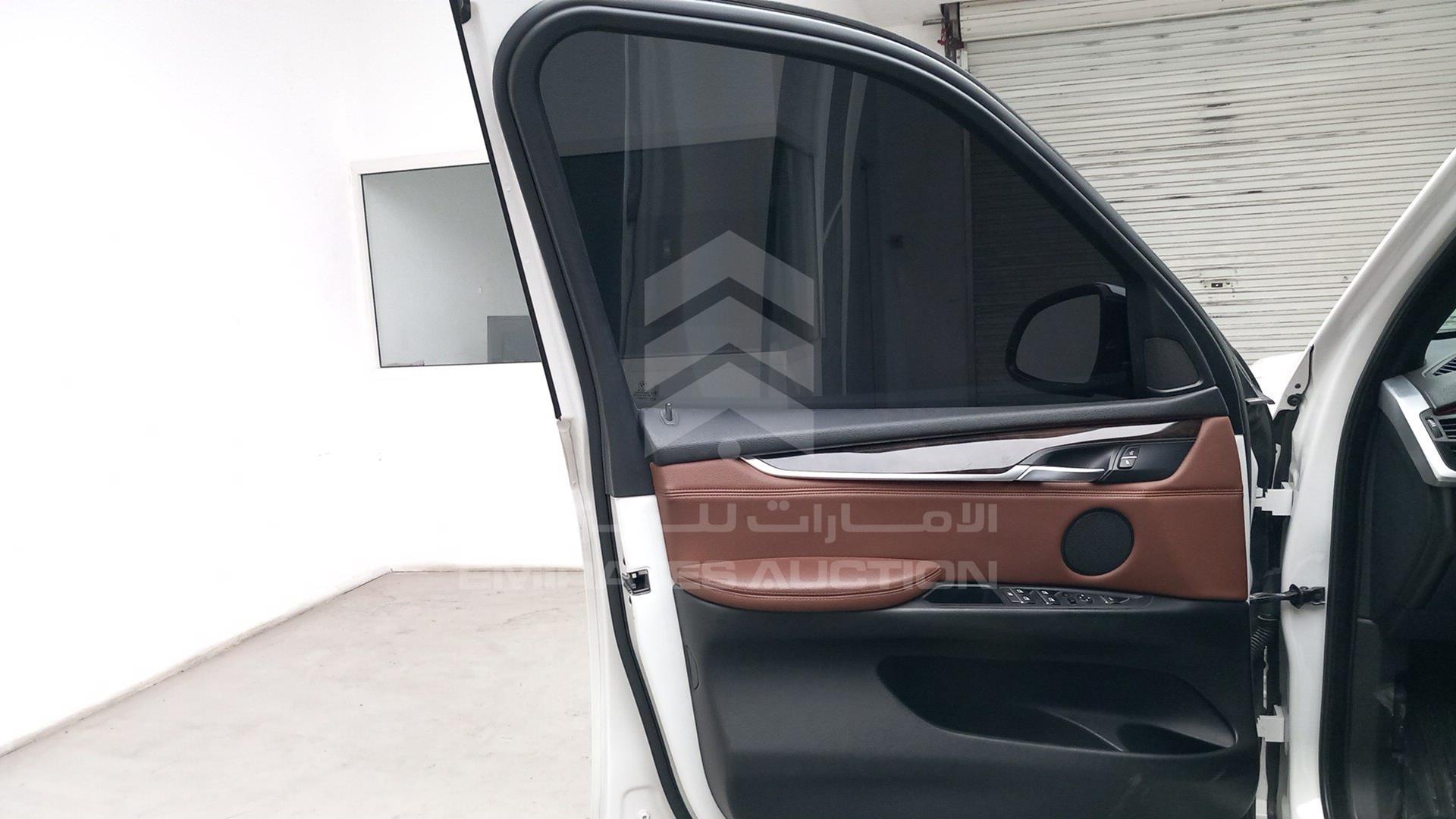2014 BMW X5 VIN: WBAKR010XE0J21328