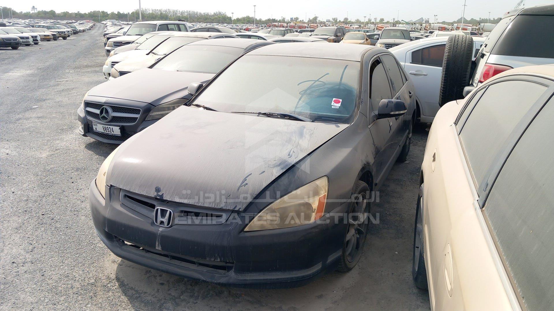 2005 HONDA ACCORD VIN: JHMCM56505C407631