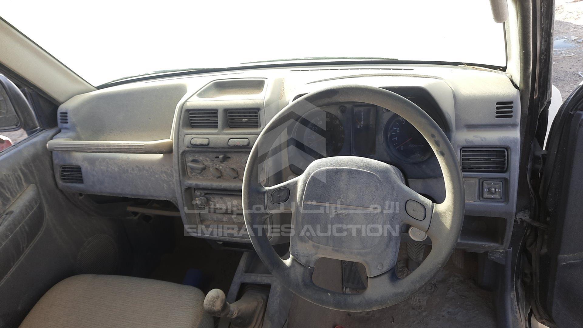 0 MITSUBISHI PAJERO VIN: H57A-0018137
