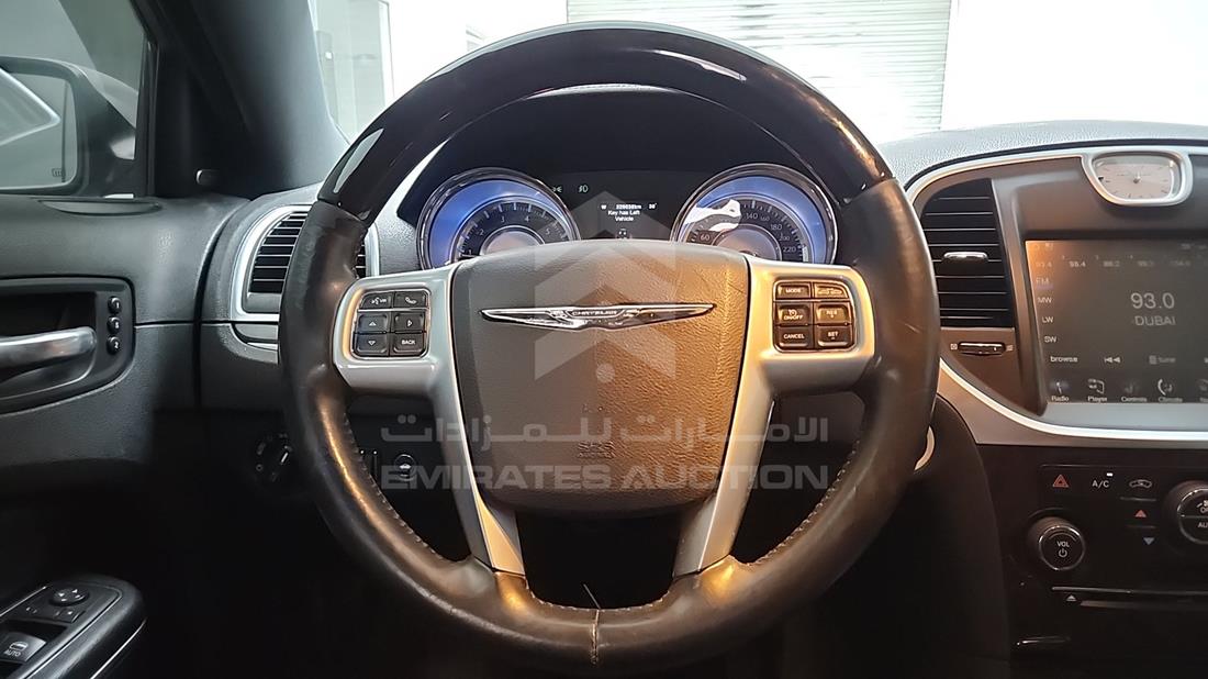 2012 Chrysler 300 — Steering & Mounted Controls — Photo 15