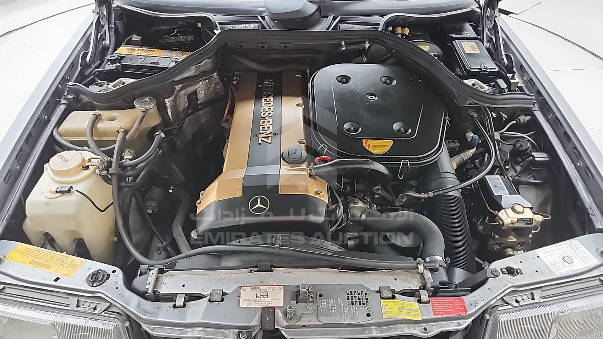 1990 MERCEDES CE 300 VIN: WDBEA51D6LB147139