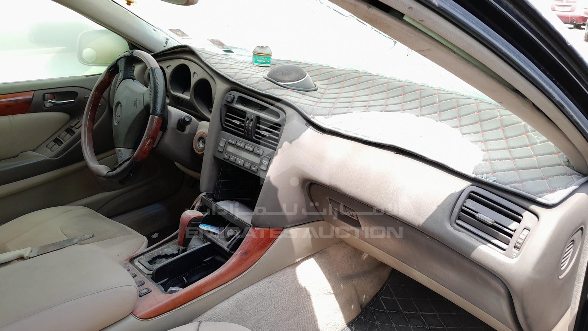 1998 LEXUS GS 430 VIN: JT8BH68X3W0011040
