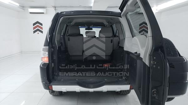 JMYLRV95WCJ702120 Mitsubishi Pajero