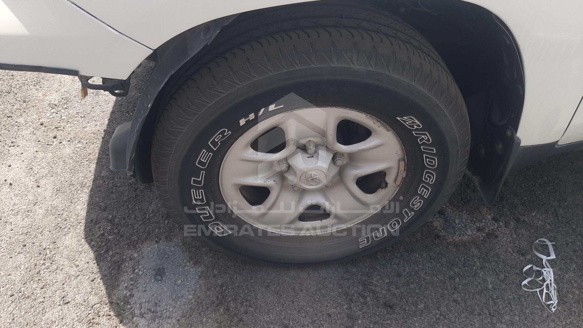 2013 TOYOTA LAND CRUISER VIN: JTMDU09J8D4063802