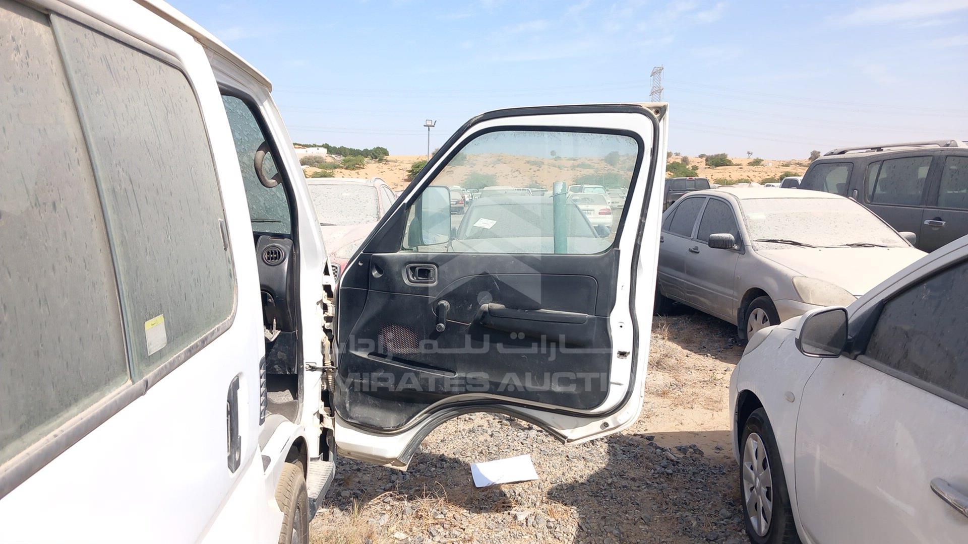 2008 NISSAN URVAN VIN: JN6AE54S98X002389