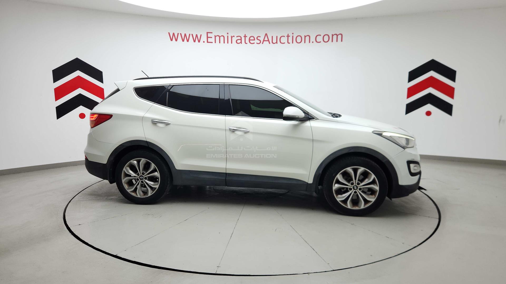 2016 HYUNDAI SANTA FE VIN: KMHSU81E7GU467114