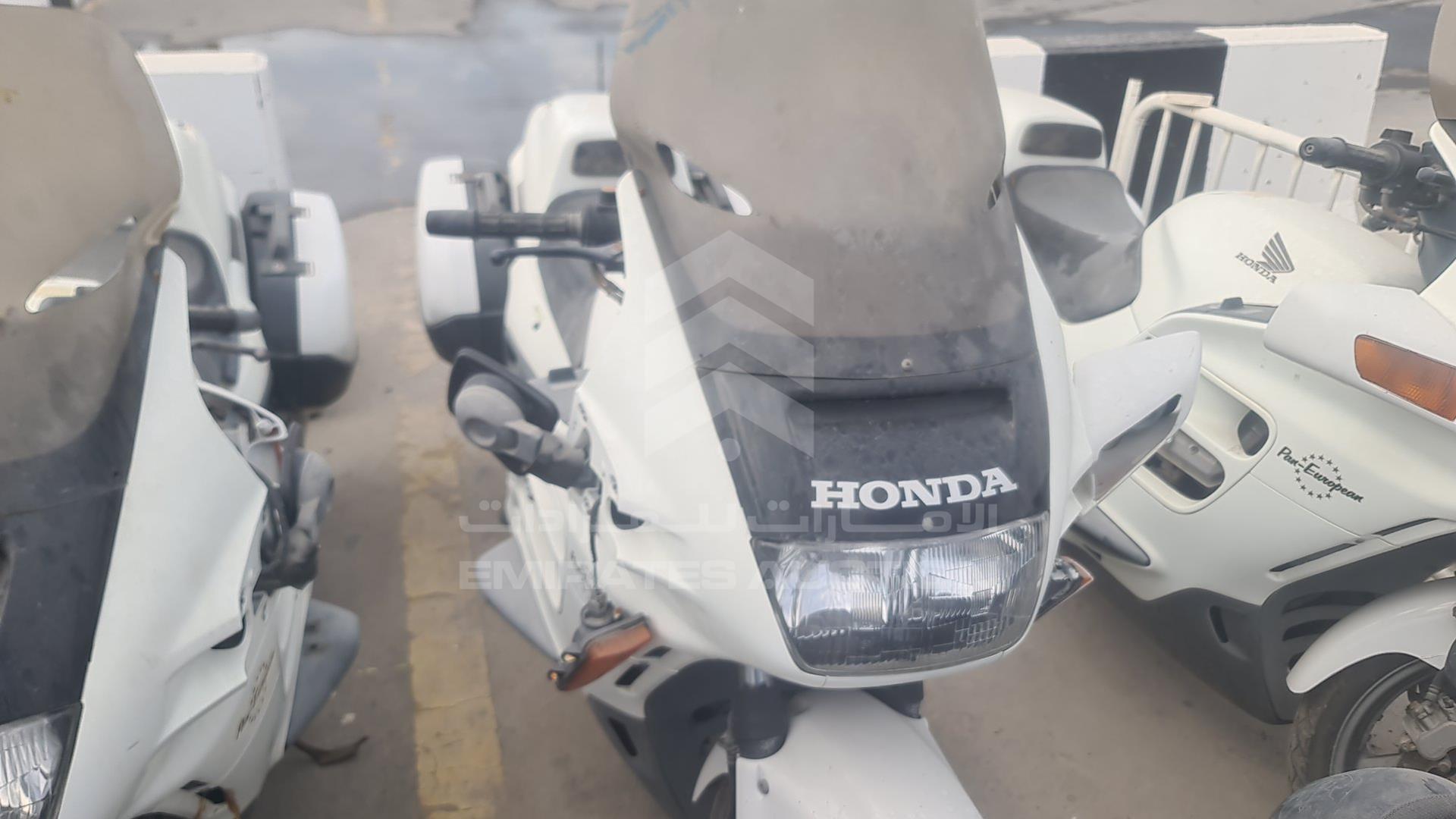2003 HONDA MOTORBIKE VIN: JH2SC26C8YM100579