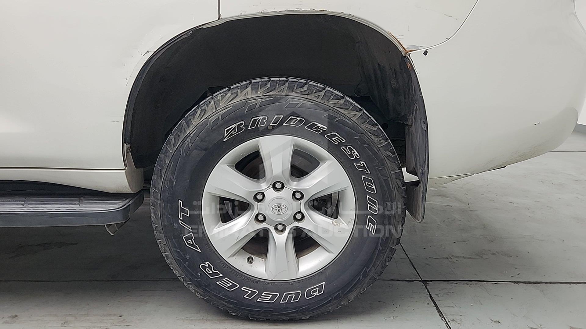 2011 TOYOTA PRADO VIN: JTEBX9FJXB5012991