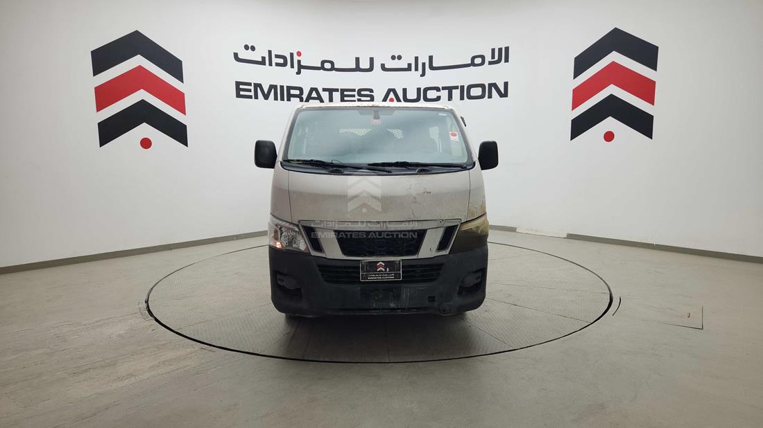 2015 Nissan Urvan — 360-degree view