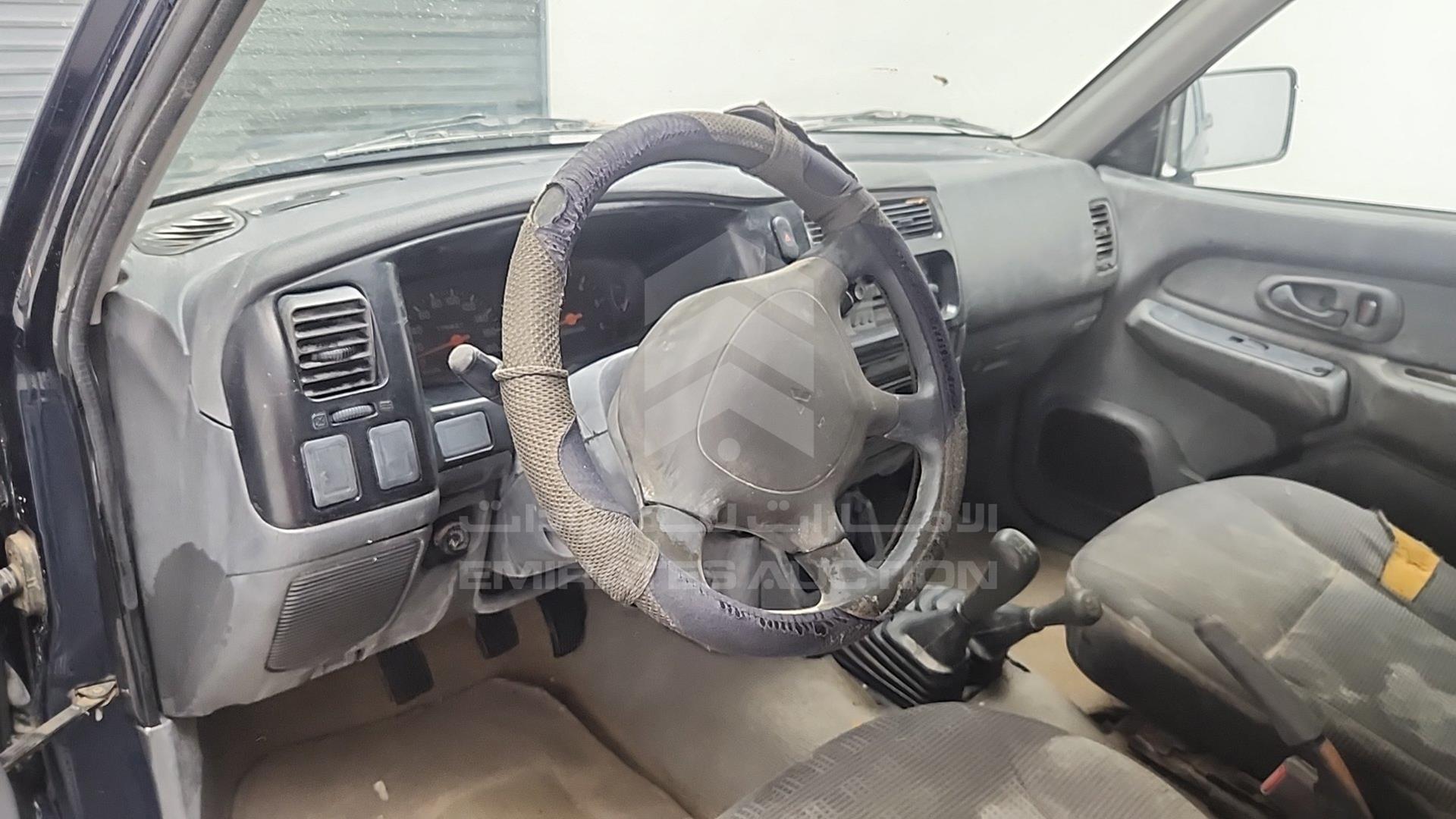 2005 MITSUBISHI L 200 VIN: MMBJNK7405D021680