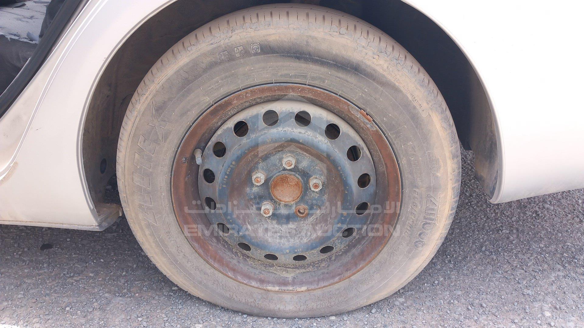 2004 TOYOTA CAMRY VIN: 4T1BE32K54U918671
