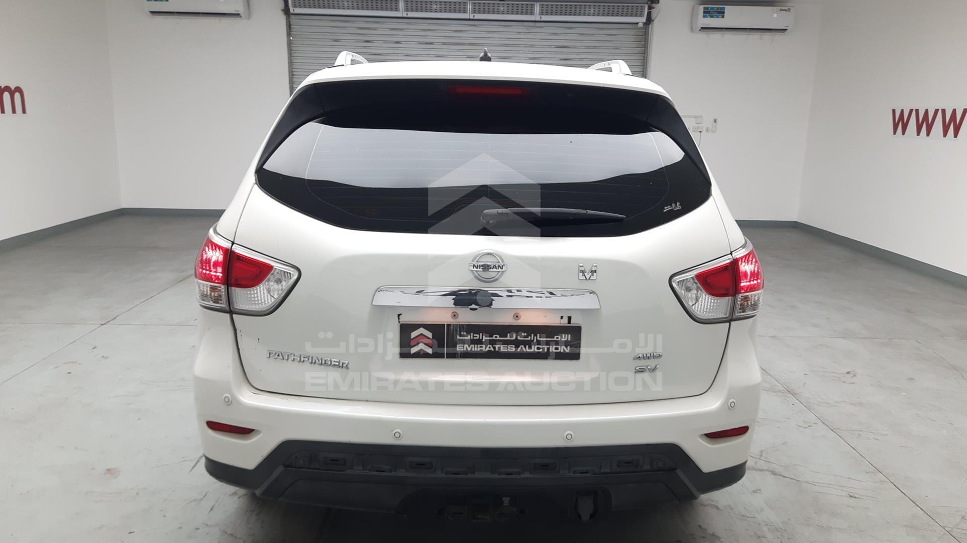 2015 NISSAN PATHFINDER VIN: 5N1AR2M57FC691395