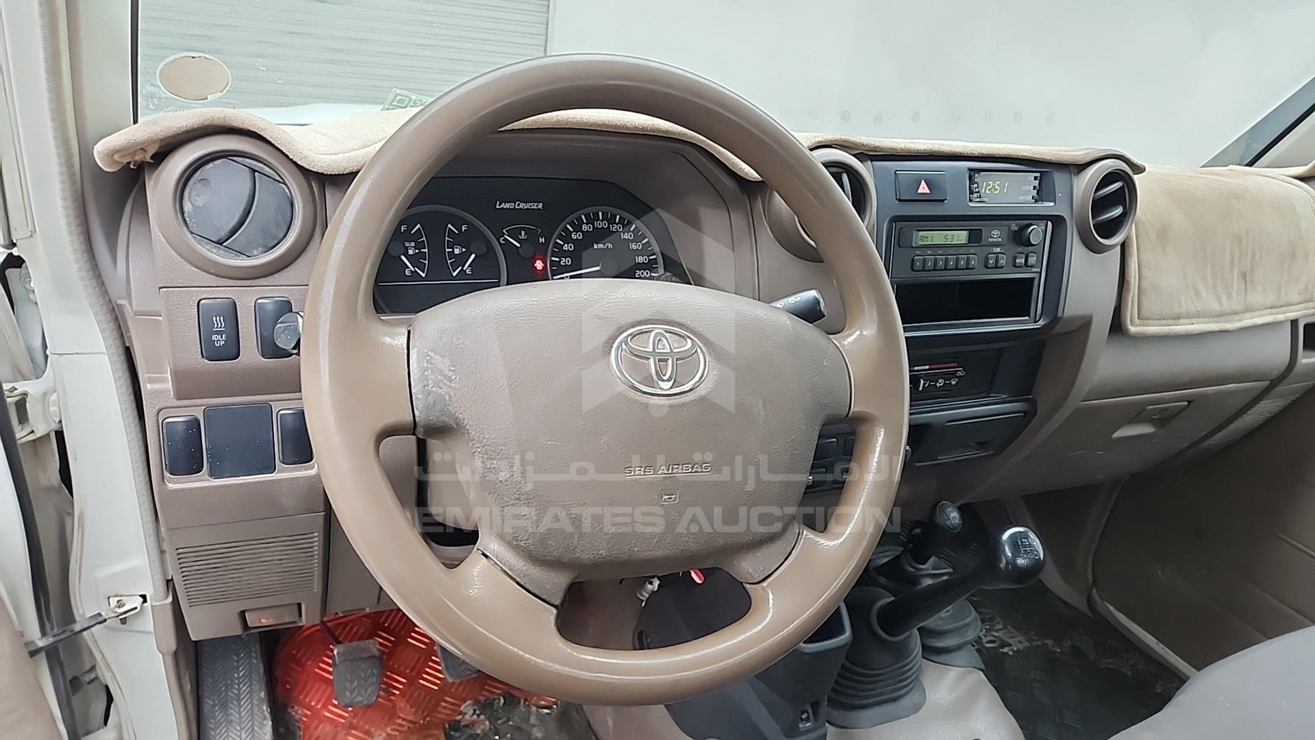2018 TOYOTA LAND CRUISER VIN: JTFLV73J0J7503183