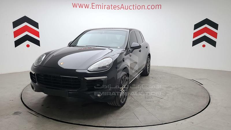 WP1ZZZ92ZFLA57300 2015 Porsche Cayenne S photo 4