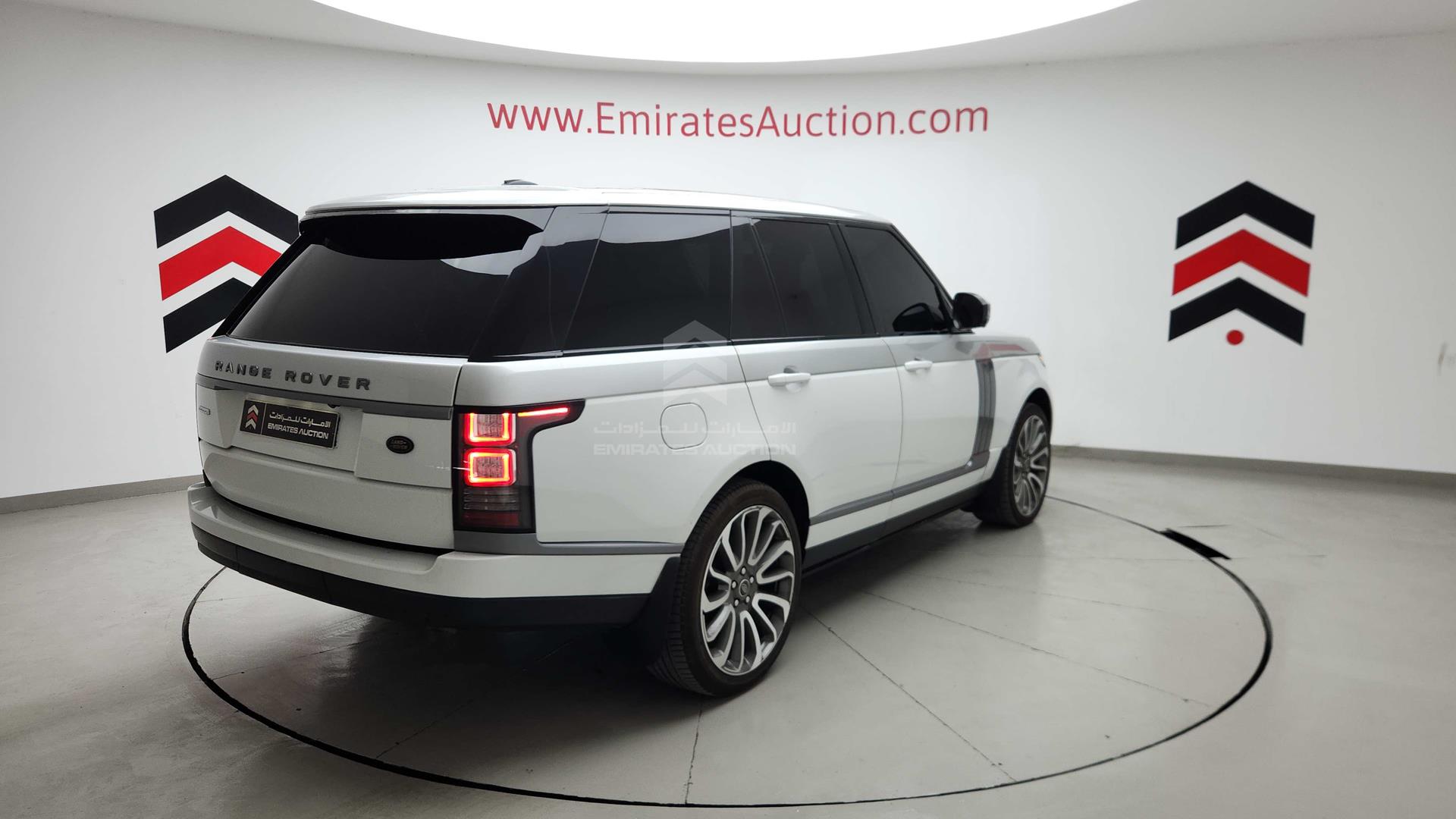 2014 RANGE ROVER VOGUE VIN: SALGS2EF1EA132650