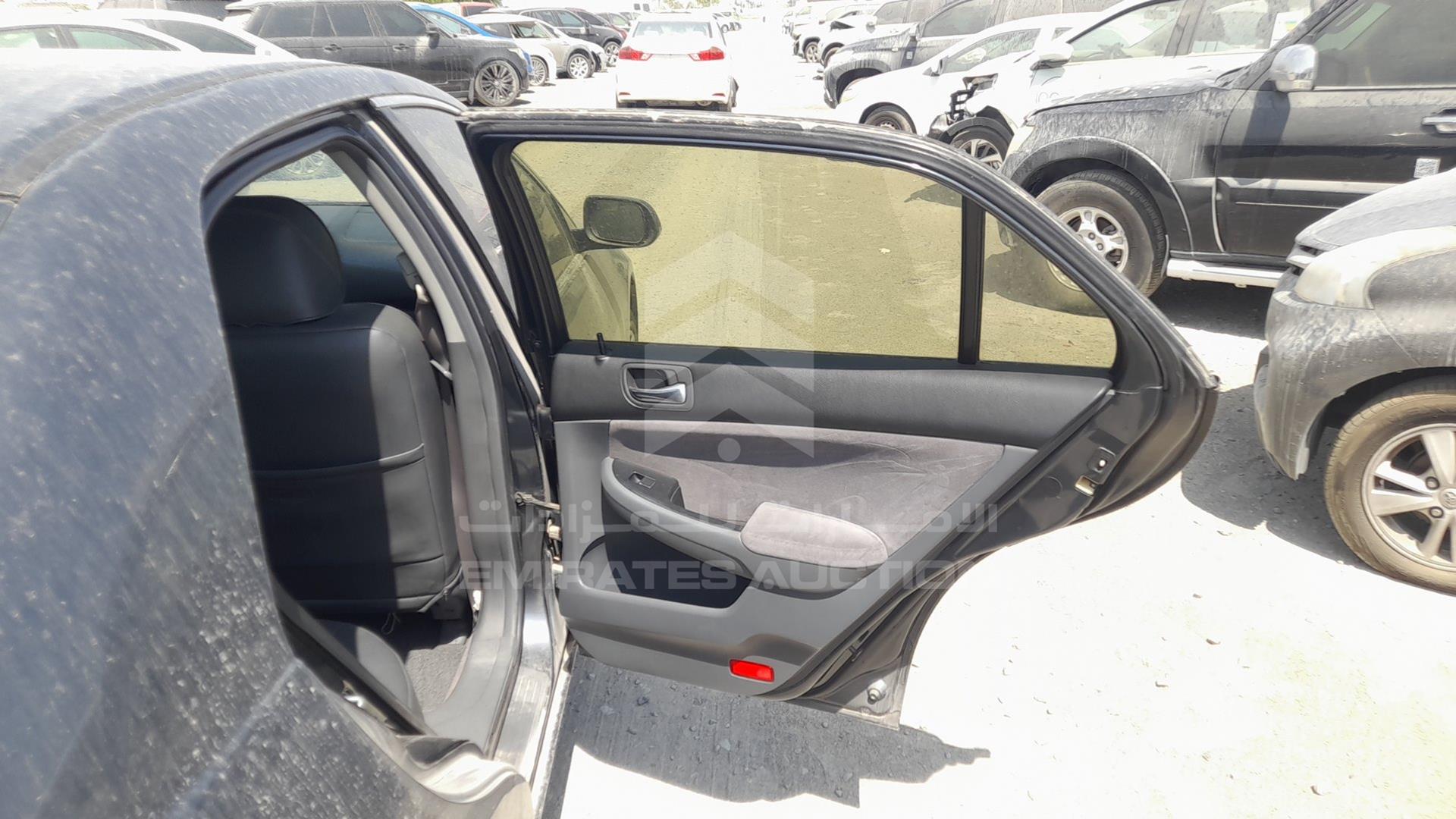 2006 HONDA ACCORD VIN: JHMCM56536C414672