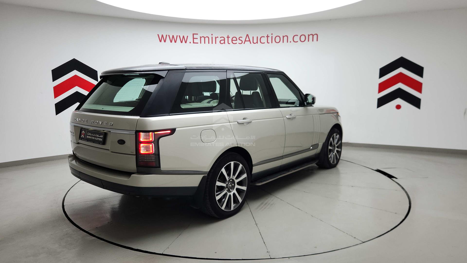 2014 RANGE ROVER VOGUE VIN: SALGA2EF3EA131728