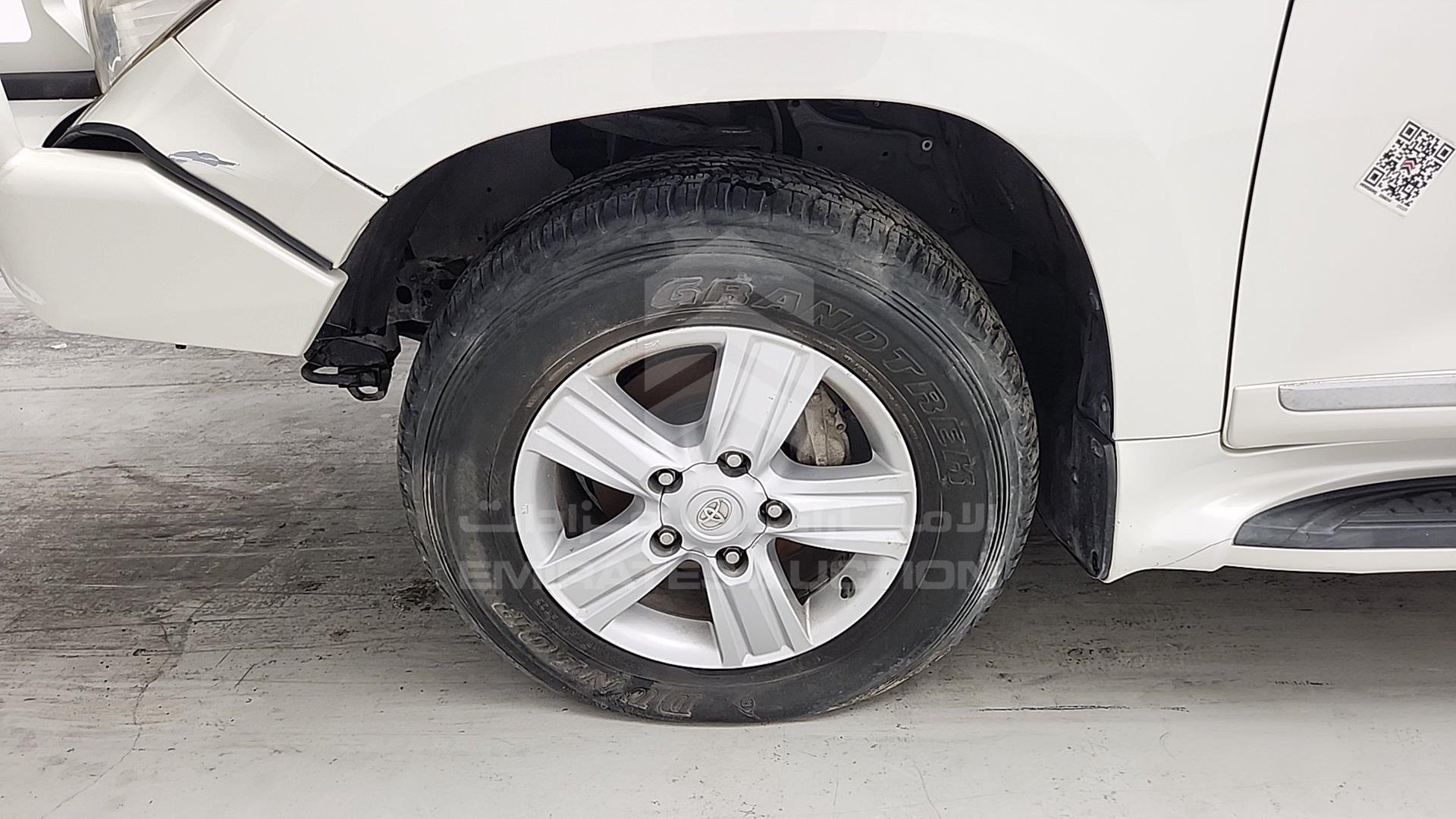 2011 TOYOTA LAND CRUISER VIN: JTMHU09J1B5054464