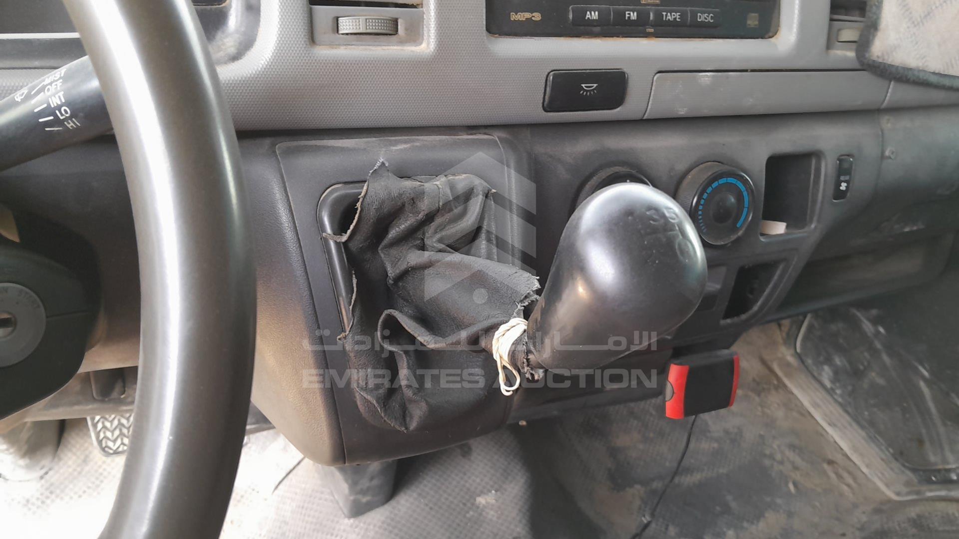 2009 TOYOTA HIACE VIN: JTGJX02P695010027