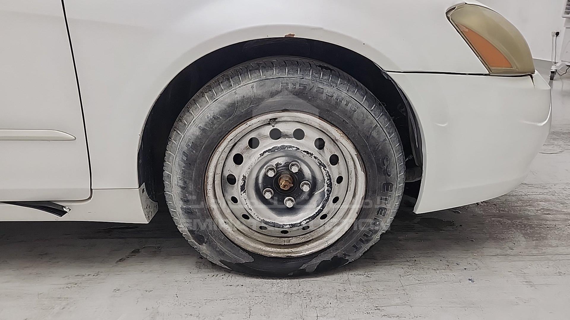 2005 NISSAN ALTIMA VIN: 1N4AL11D05C160040