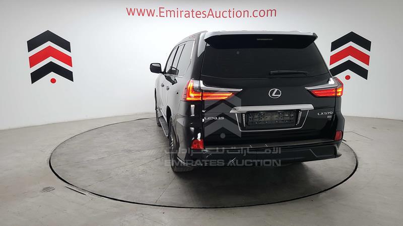 JTJHY00W1L4326058 Auction: EmiratesAuction Lot: 409451 JTJHY00W1L4326058 Lexus LX 570 2020 WHITE Photo 17