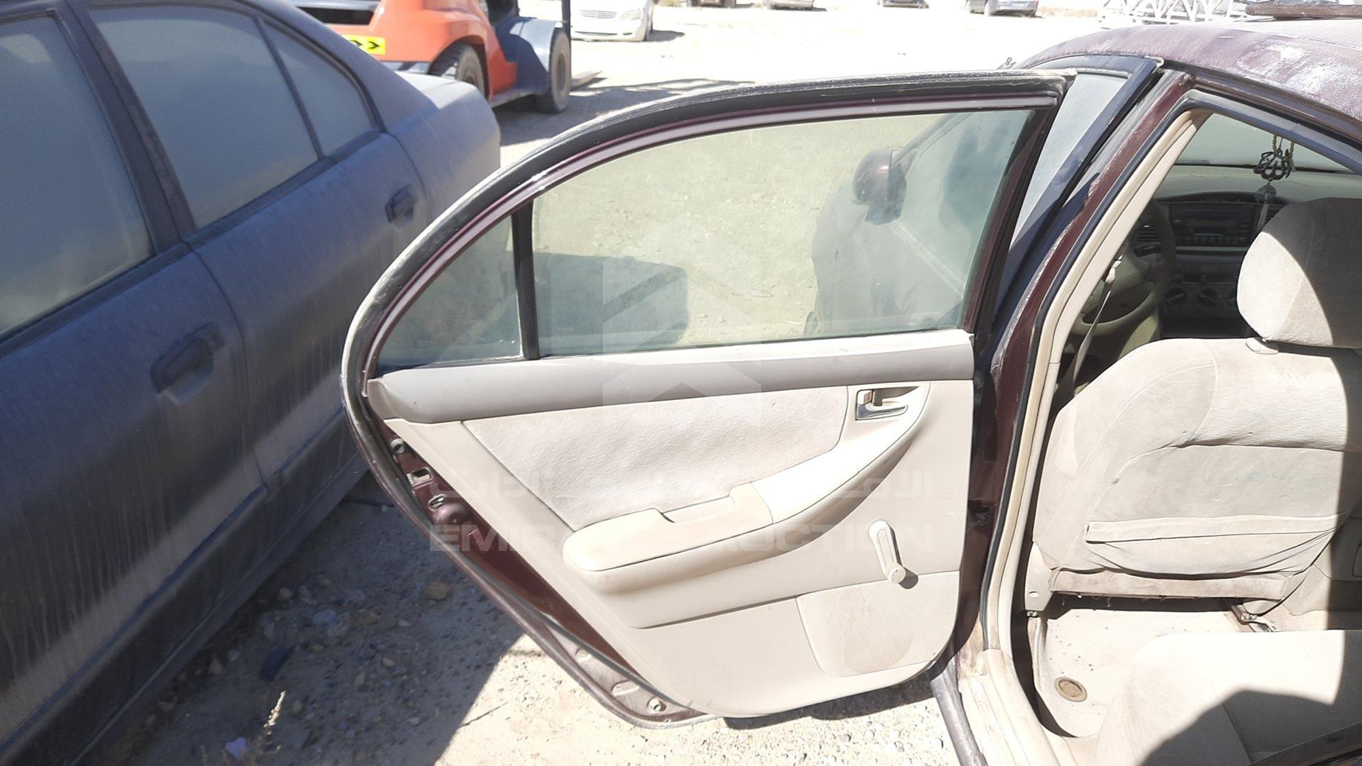 2003 TOYOTA COROLLA VIN: JTDBR23E933058242