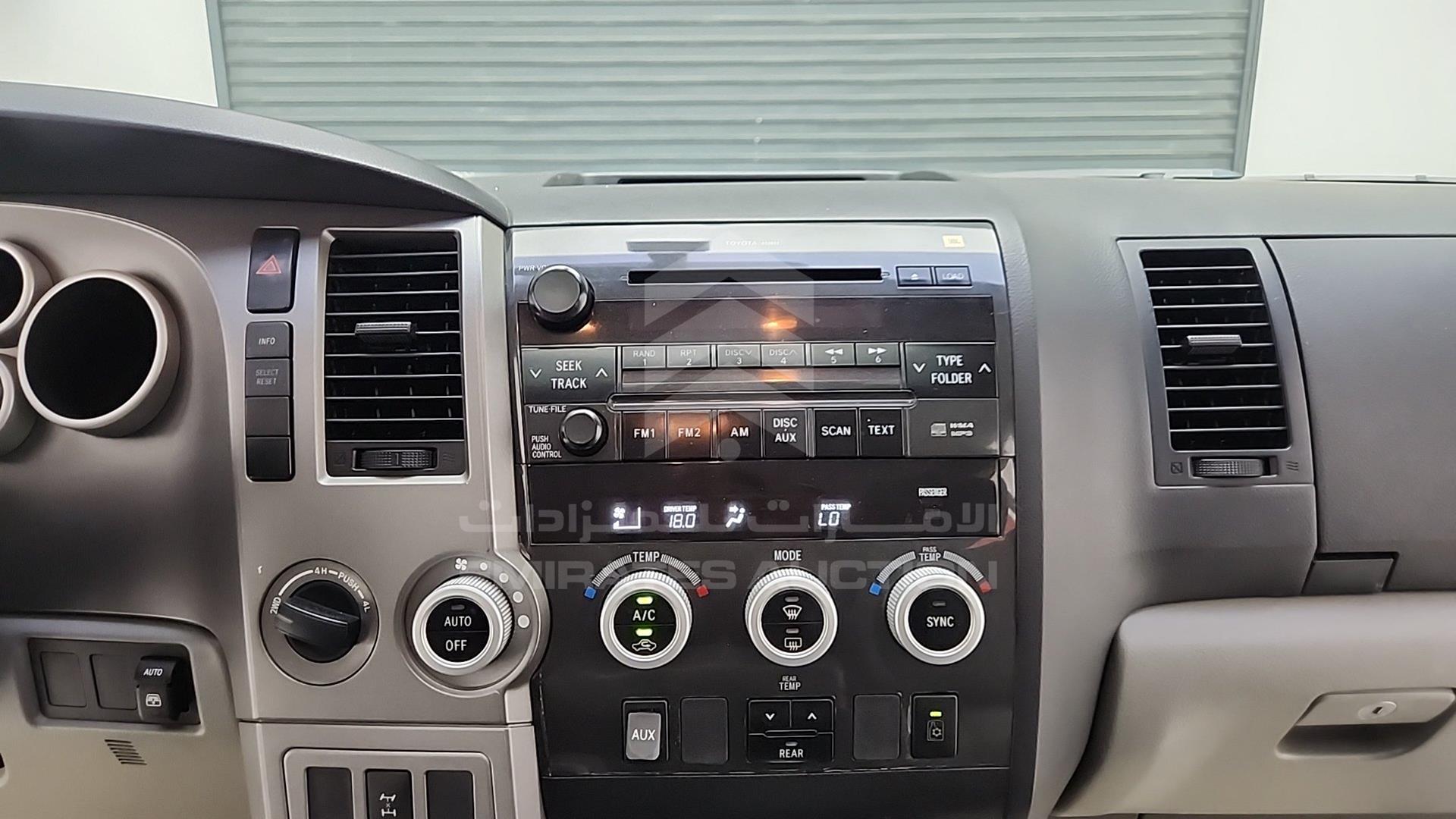 2014 TOYOTA SEQUOIA VIN: 5TDBY64A7ES103959