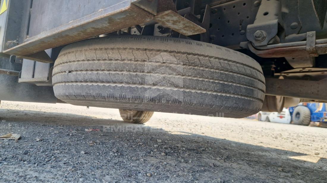 2013 Isuzu NMR — Spare Tyre — Photo 19
