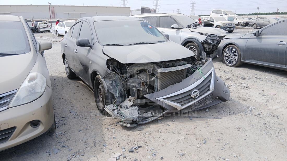 نيسان صني 2023 — الزاوية الأمامية اليمنى — صورة 9