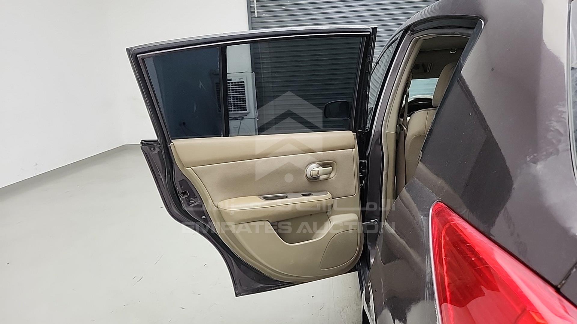 2008 NISSAN TIIDA VIN: JN1CC13C58T005515