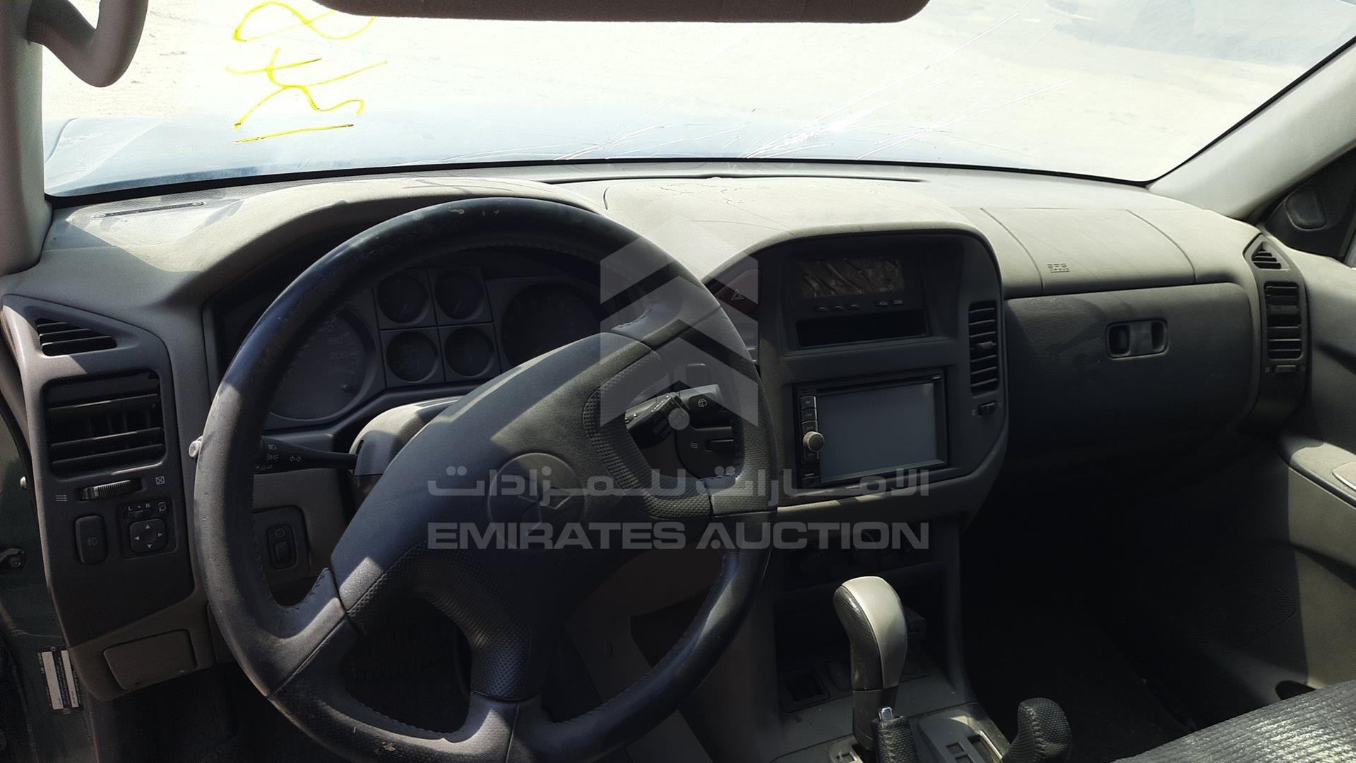 2004 MITSUBISHI PAJERO VIN: JMYMRV63W4J705048
