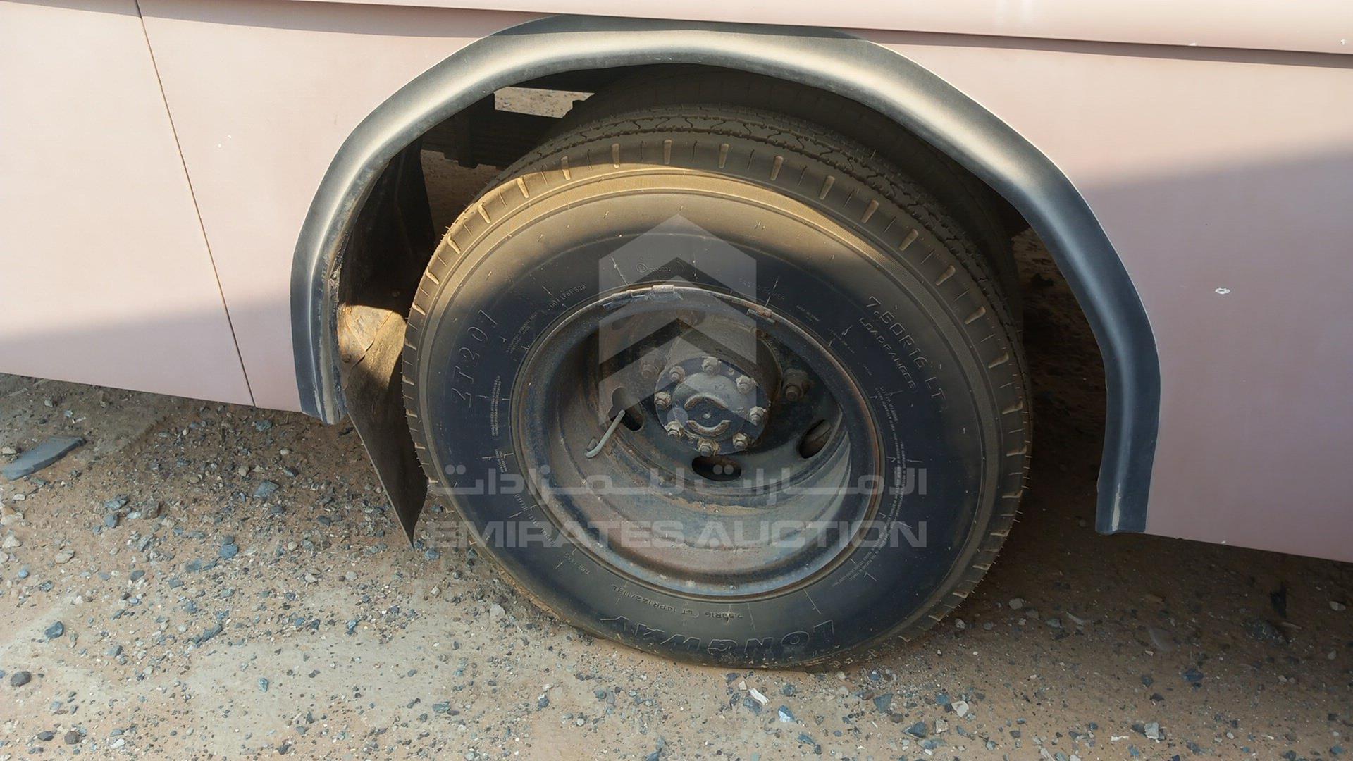 2008 ASHOK LEYLAND --- VIN: MB1PAEFA585157653