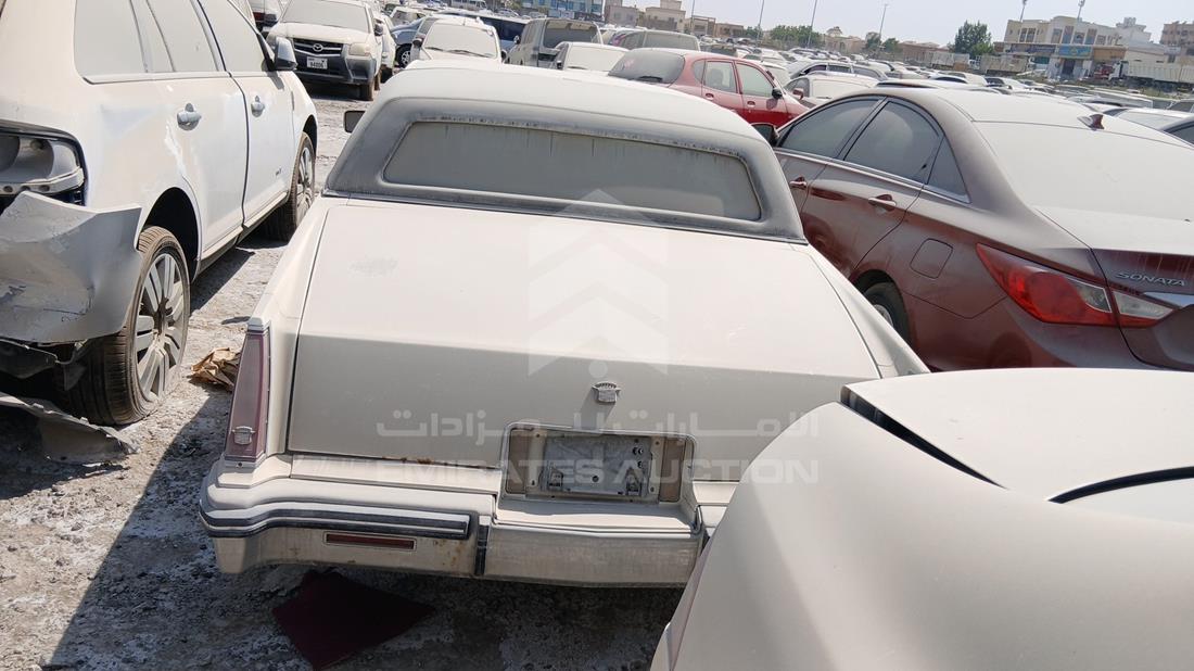 Cadillac - Scrap without document — Rear View — Photo 7