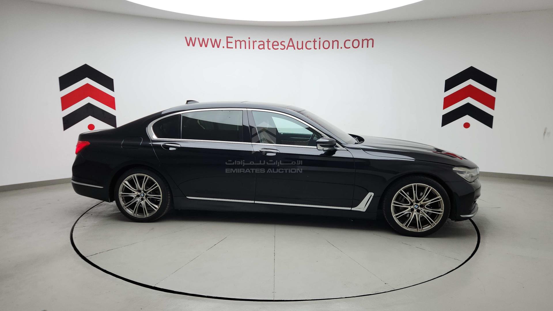 2017 BMW 730 VIN: WBA7E0107HG662382