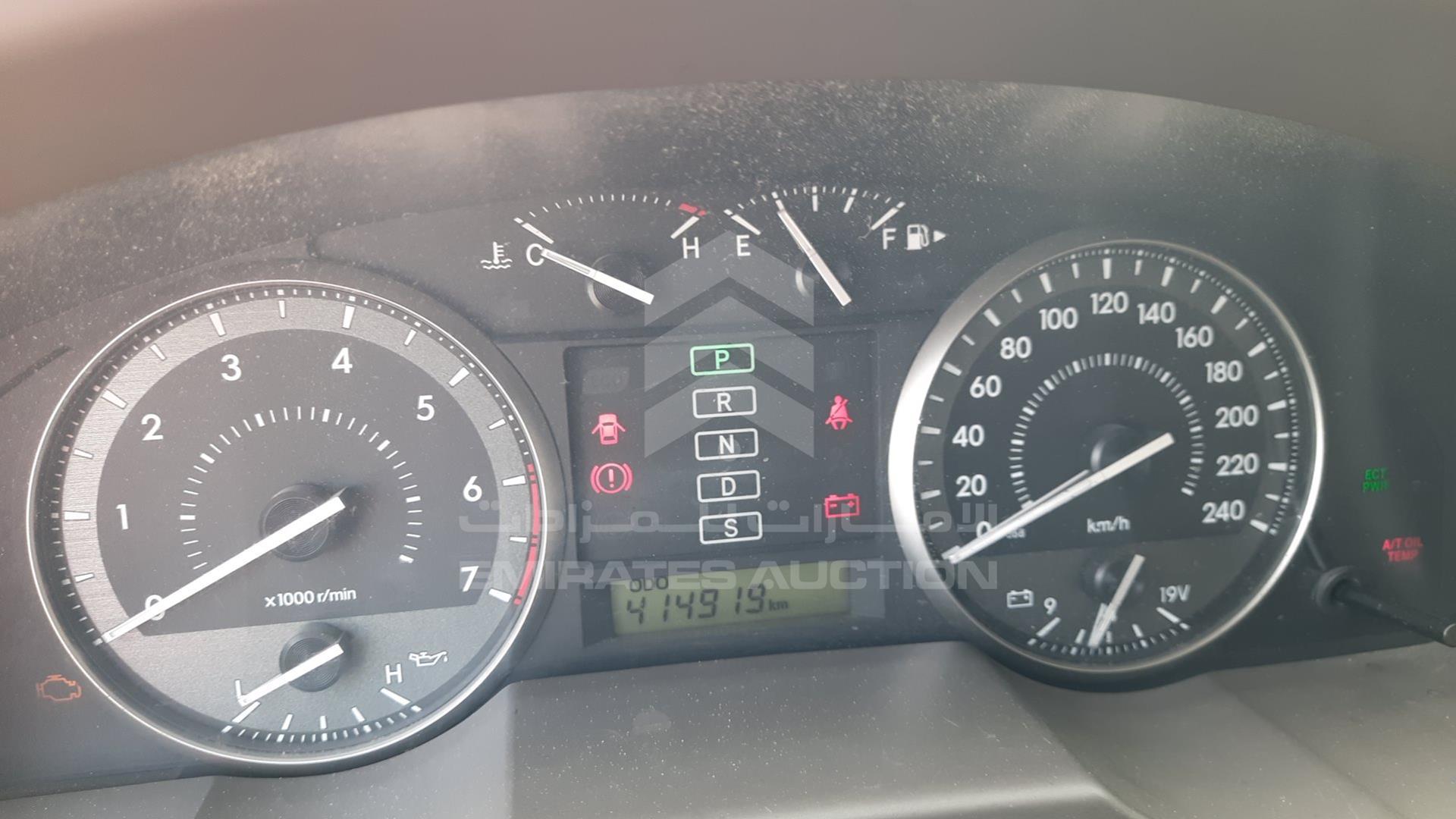 2014 TOYOTA LAND CRUISER VIN: JTMDU09J9E5082015